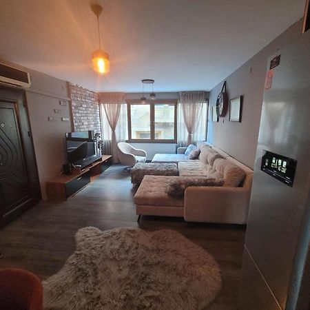 Hayat Apartman Lejlighed Izmir Eksteriør billede