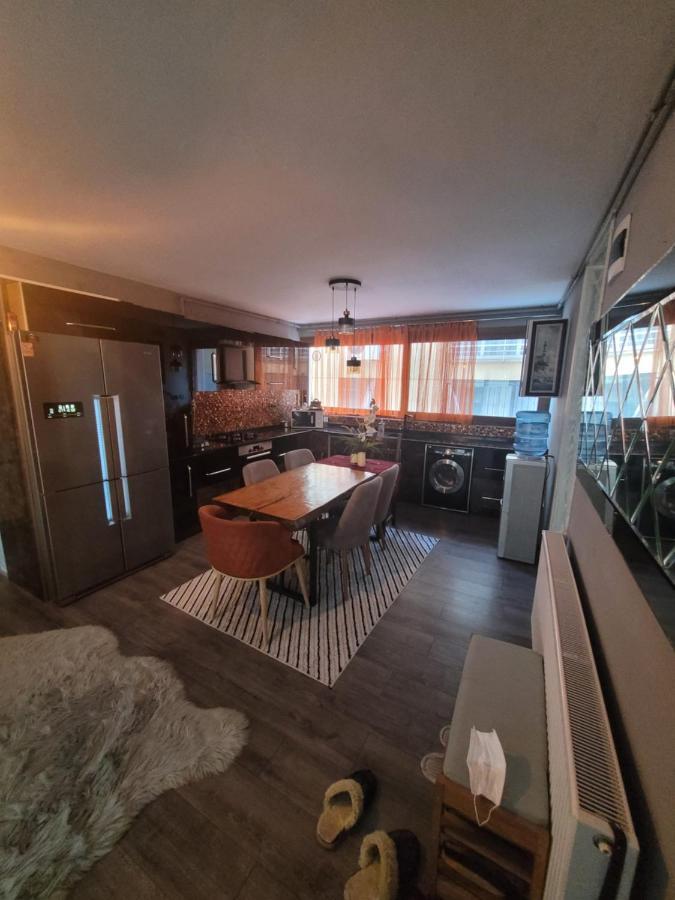 Hayat Apartman Lejlighed Izmir Eksteriør billede